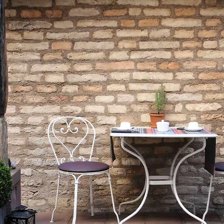 Hotel Cour Du Corbeau - Mgallery Collection