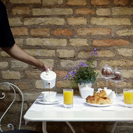 Cour Du Corbeau - Mgallery Collection Hotel 4*