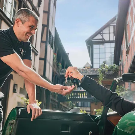 מלון Cour Du Corbeau - Mgallery Collection 4*