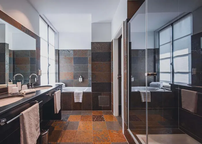 Cour Du Corbeau - Mgallery Collection 4*