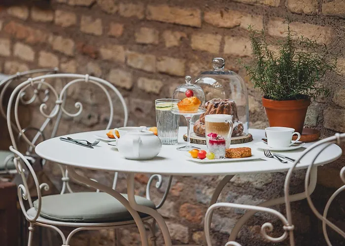 Hotel Cour Du Corbeau - Mgallery Collection 4*