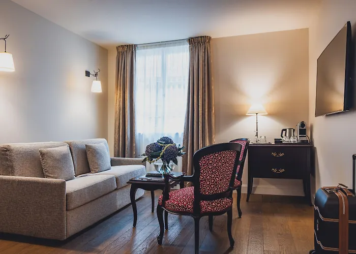 Cour Du Corbeau - Mgallery Hotel 4*